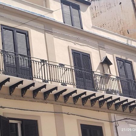 Il Cuore Di Ballaro 巴勒莫 外观 照片